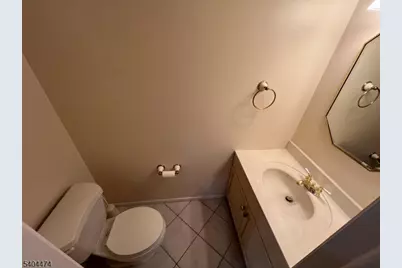 124 Chelsea Way, Bridgewater, NJ 08807 - Photo 5