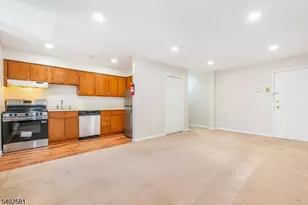 520 Turnpike, Pequannock Township, NJ 07444 - Photo 7