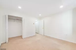 520 Turnpike, Pequannock Township, NJ 07444 - Photo 11