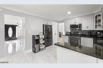 148 Jockey Hollow Way, Union Township, NJ 07083 - Photo 11