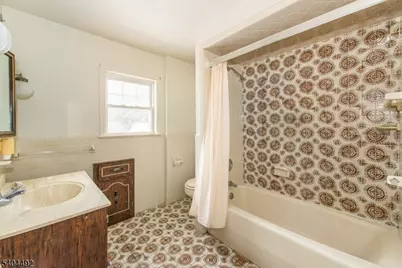 32 Walker Ave, Morristown, NJ 07960 - Photo 23