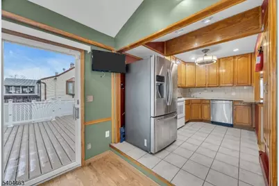 150 Worth St, Woodbridge Township, NJ 08830 - Photo 21