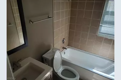 935C E Front St #C, Plainfield City, NJ 07062 - Photo 17