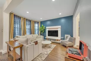 1044 18th Ave, Newark, NJ 07106 - Photo 9