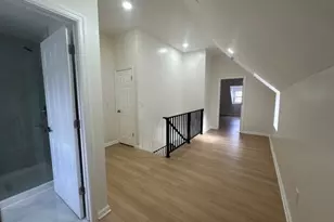 13 Vermont Ave, Newark, NJ 07106 - Photo 17