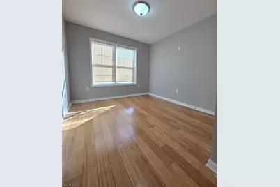 20 Yates Ave, Newark, NJ 07112 - Photo 5