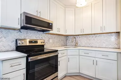 191 N Beverwyck Rd, Parsippany, NJ 07034 - Photo 11