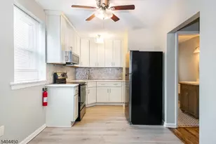 191 N Beverwyck Rd, Parsippany, NJ 07034 - Photo 9