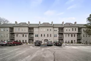 703 Brittany Dr, Wayne, NJ 07470 - Photo 19