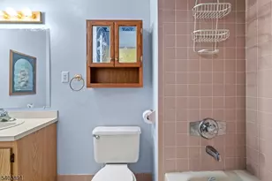 6 Canterberry Cir, Raritan Township, NJ 08822 - Photo 23