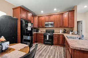 15 Turnberry Ln, Hardyston Township, NJ 07419 - Photo 7