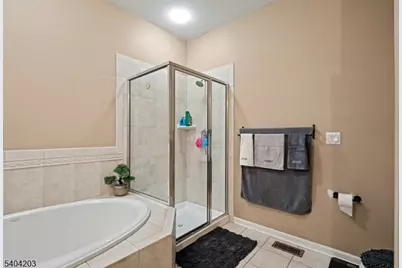 15 Turnberry Ln, Hardyston Township, NJ 07419 - Photo 15