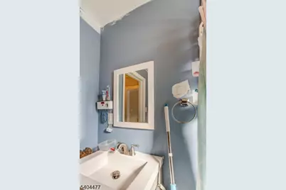 162 Summer St, Orange, NJ 07050 - Photo 23