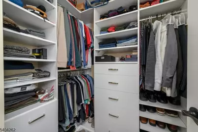 1329 Eagles Nest Ct, Lopatcong Township, NJ 08886 - Photo 27