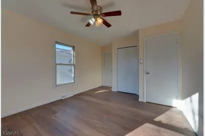 90 Dewey St, Bloomfield, NJ 07003 - Photo 19