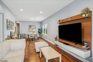 668 Jefferson Ave, Elizabeth, NJ 07201 - Photo 5