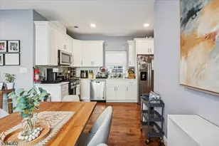 668 Jefferson Ave, Elizabeth, NJ 07201 - Photo 9