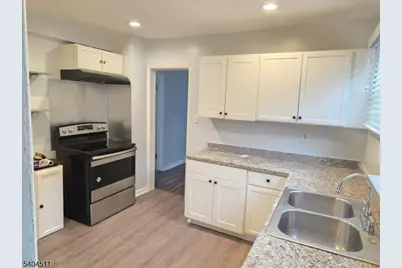 221 Morris St #1, Plainfield, NJ 07063 - Photo 5