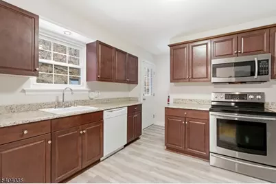 295 Franklin Rd, Denville, NJ 07834 - Photo 9