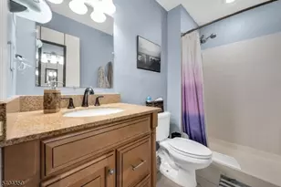 20 Park Ave, Lopatcong Township, NJ 08865 - Photo 15