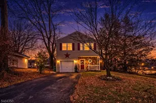 20 Park Ave, Lopatcong Township, NJ 08865 - Photo 1