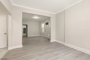 221 Wilkinson Ave, Jersey City, NJ 07305 - Photo 13