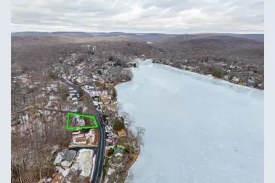 45 W Shawnee Trl, Jefferson Township, NJ 07885 - Photo 15