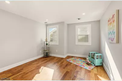 68 Bell St, Bloomfield, NJ 07003 - Photo 17