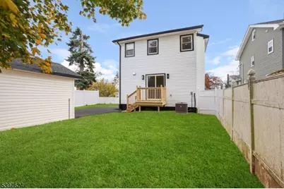 68 Bell St, Bloomfield, NJ 07003 - Photo 27