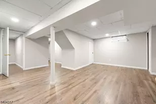 392 Lincoln St, Phillipsburg, NJ 08865 - Photo 11