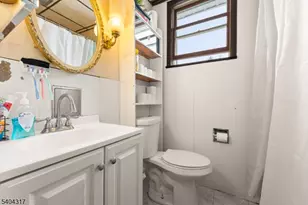 392 Lincoln St, Phillipsburg, NJ 08865 - Photo 9