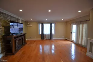 204 Market St, Garfield, NJ 07026 - Photo 11