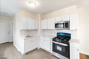 366 Badger Ave, Newark, NJ 07112 - Photo 39