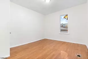 366 Badger Ave, Newark, NJ 07112 - Photo 29