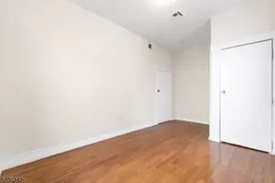 366 Badger Ave, Newark, NJ 07112 - Photo 7