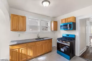 24 Irving Ave, Newark, NJ 07112 - Photo 9