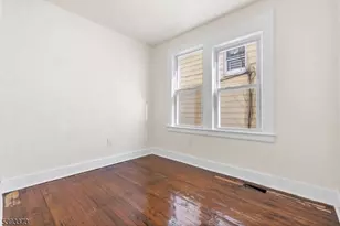 24 Irving Ave, Newark, NJ 07112 - Photo 3