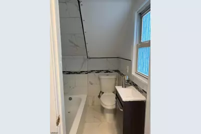 369 S Burnett St #3, East Orange, NJ 07018 - Photo 5