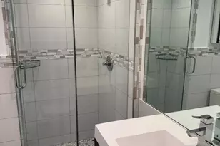 1055 River Rd, Edgewater, NJ 07020 - Photo 5