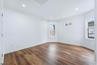 75 Washington St, East Orange, NJ 07017 - Photo 5