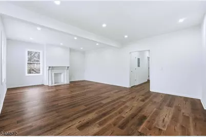 75 Washington St, East Orange, NJ 07017 - Photo 3