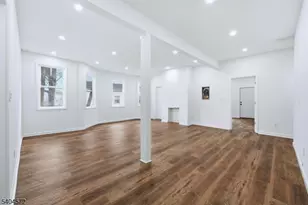 75 Washington St, East Orange, NJ 07017 - Photo 19