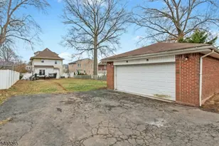 721 Summit St, Linden, NJ 07036 - Photo 23