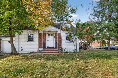 400 Douglas Rd, Roselle, NJ 07203 - Photo 3