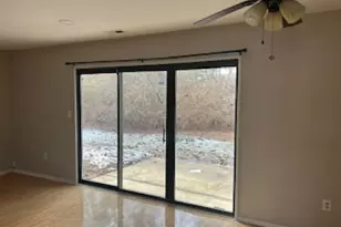 129 Hampton Ct, Franklin Township, NJ 08873 - Photo 5