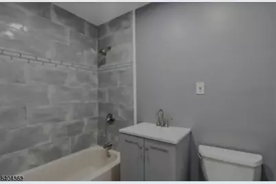 188 Park St, East Orange, NJ 07017 - Photo 3