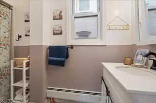 593 Broad St, Carlstadt, NJ 07072 - Photo 19