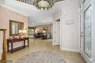 35 Hancock Pl, Franklin Township, NJ 08873 - Photo 11