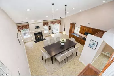 35 Hancock Pl, Franklin Township, NJ 08873 - Photo 5