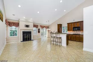 35 Hancock Pl, Franklin Township, NJ 08873 - Photo 15